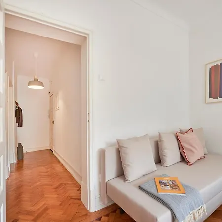 Apartament Light-filled & Renovated Apartment, By Timecooler Lizbona