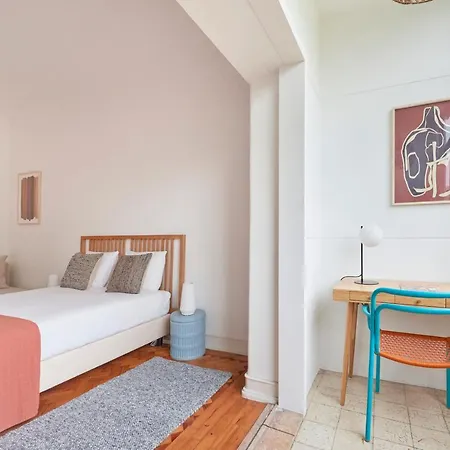 דירה Light-filled & Renovated Apartment, By Timecooler ליסבון
